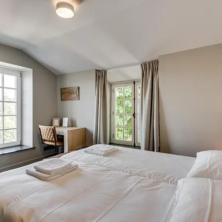 B&B Domaine Des Officiers